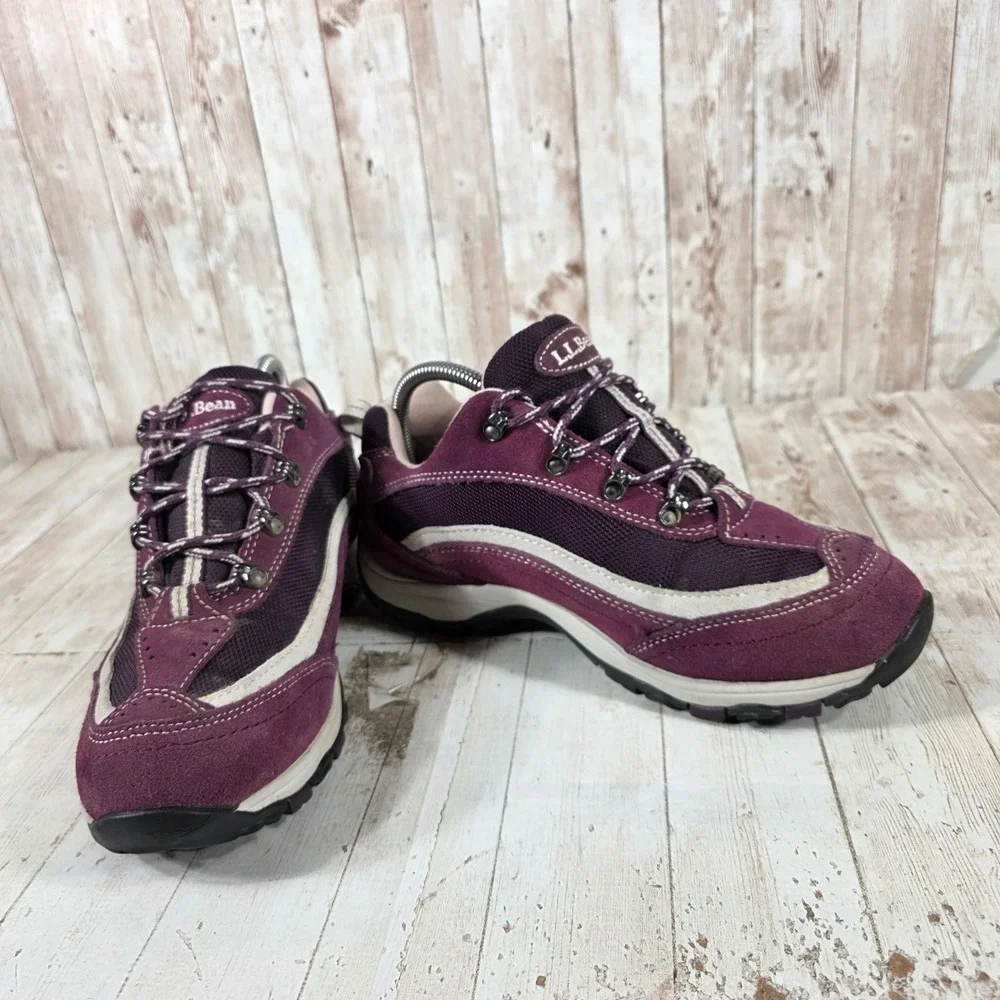 LL Bean Women 8 Wide Snow Sneaker Waterproof Primaloft Plum Purple Hiking Boot